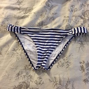 EUC BCBG Bikini Bottoms